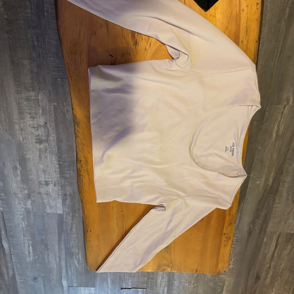 Ivory gym outfit - Picture 2 of 2